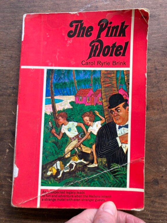 The Pink Motel: Carol Ryrie Brink, Vintage Children's Adventure