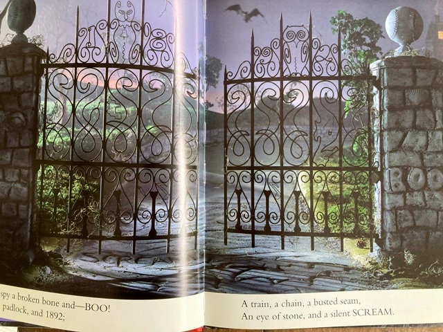 I Spy Spooky Night A Book of Picture Riddles Photographs by