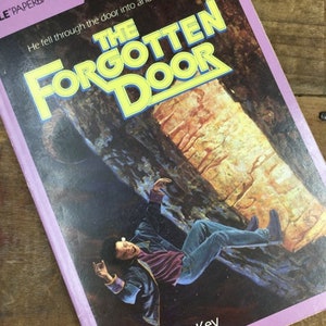 The The Forgotten Door by Alexander Key by Juvenile Fiction Young Adult Chapter Book Science Fiction