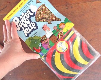 Vintage Puffer Kite Kit Vintage Inflatable Kite Includes Dynaline Kite Cord CIrca 1970s