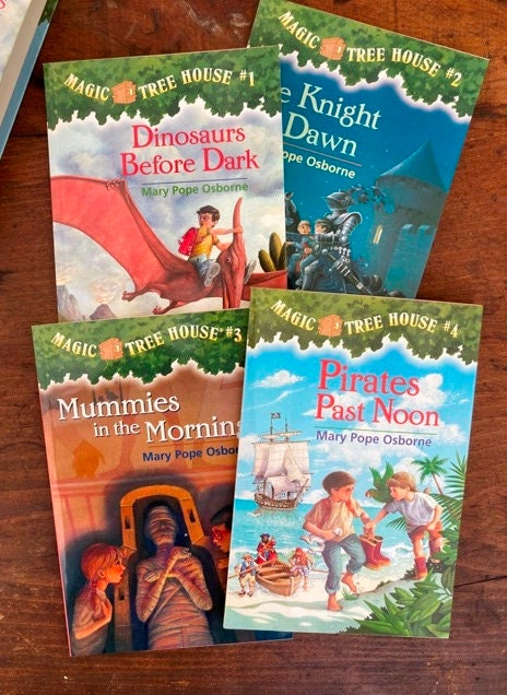 Magic Tree House Boxed Set, Books 1-4: Dinosaurs Before Dark, The Knight at  Dawn, Mummies in the Morning, and Pirates Past Noon