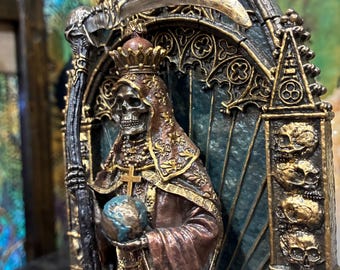 Santa Muerte Statue | Bronze Finish, Gothic Altar Decor