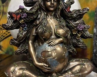 Estatua de la Diosa Madre – Resina fundida en bronce, decoración de altar de conexión con la tierra, 12 cm (4,75 pulgadas)