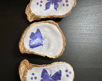 Decoupage Oyster Shell with Purple Periwinkle Butterfly