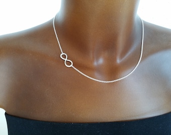 Gehamerde infinity ketting aan de zijkant, 925 zilver