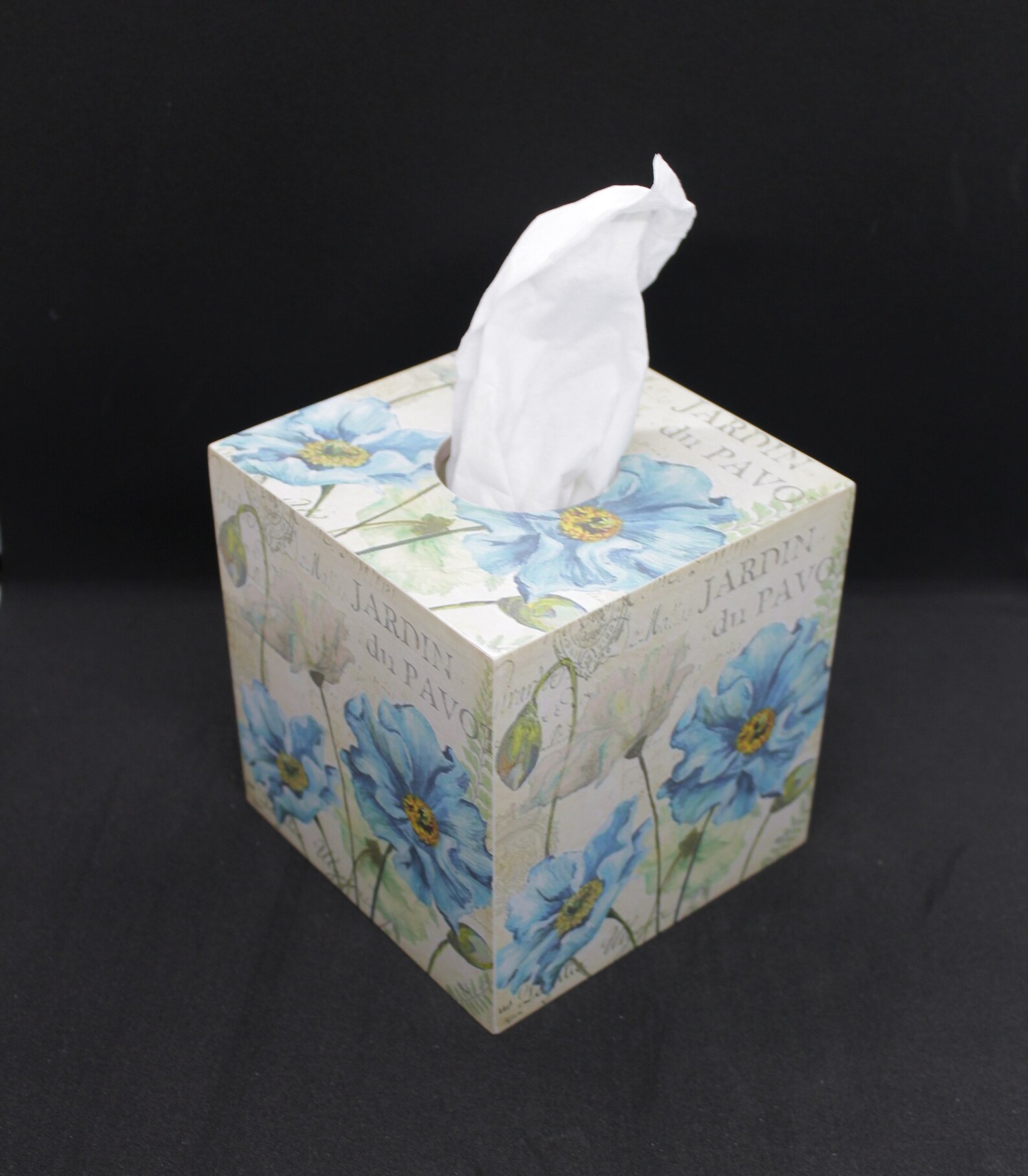 Handmade decoupage tissue box cover with a blue flower theme Etsy