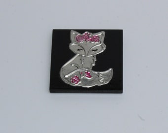 Embossed pewter fox fridge magnet