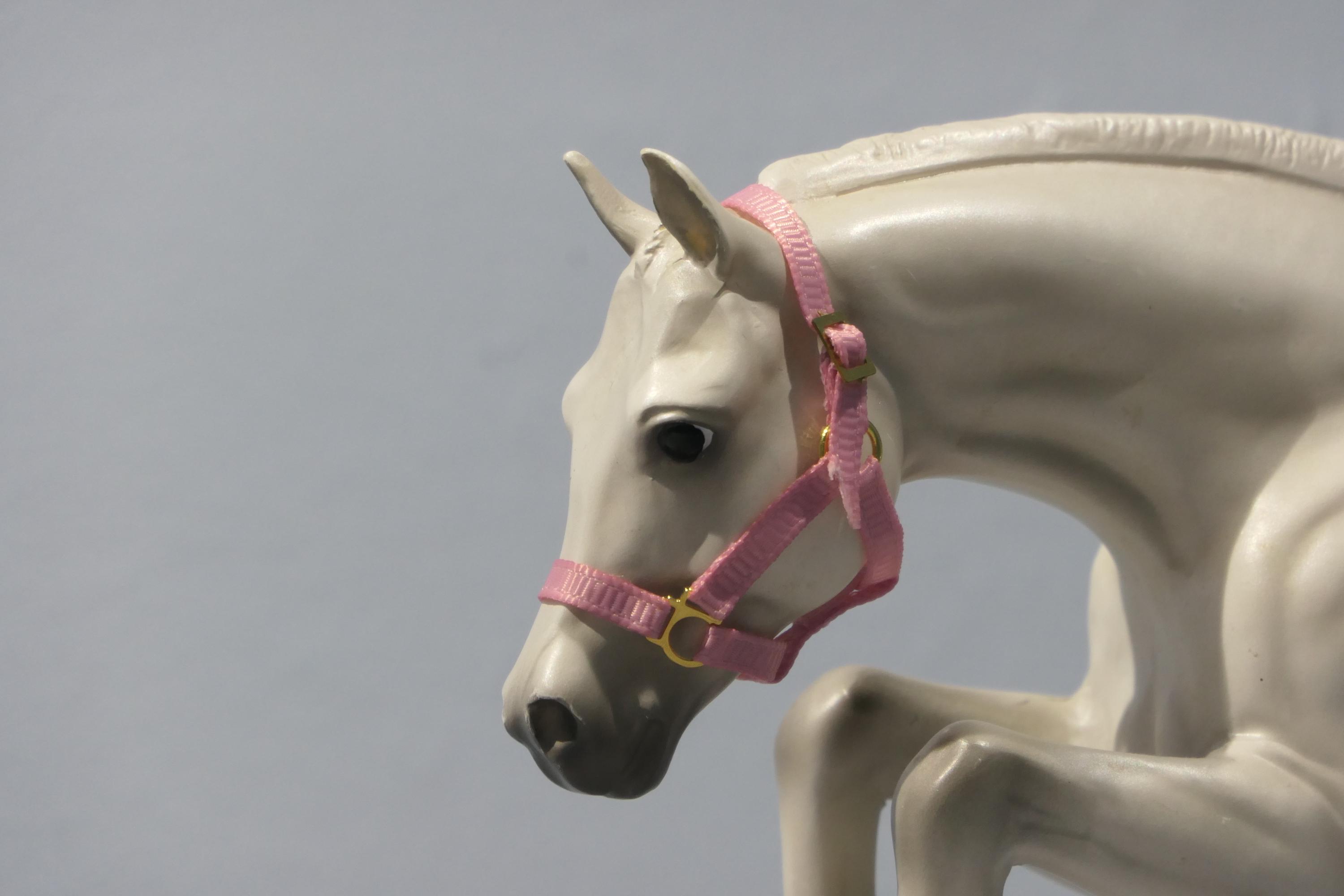 Breyer Traditional Ribbon headcollar PONY
