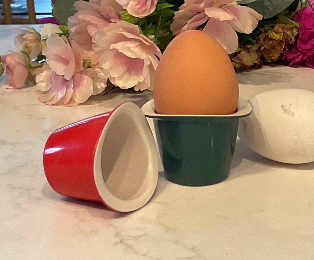 1970s Melamine Egg Cups Made by Melaware England, Green and Red Egg
