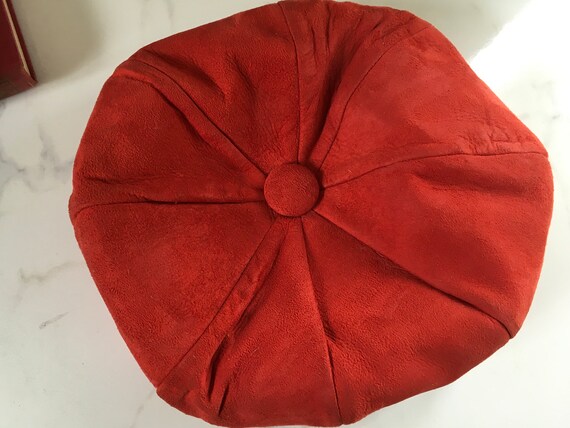 Red Beret Hat, 1960s/1970s, Suede & Satin Red Hat… - image 5