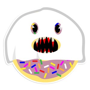 Può includere: Una ciambella bianca a forma di fantasma con glassa rosa e codette colorate. La ciambella ha un viso spaventoso con occhi neri e una bocca rossa con denti aguzzi.