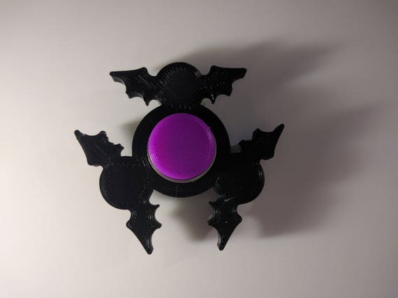 Mini BATSPIN Fidget Spinner Focus Enhancer Stress Reducer Spinning Toy Bats.  Halloween, Vampire, Goth 