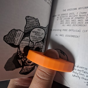 Page Holder for Readers & Bookworms