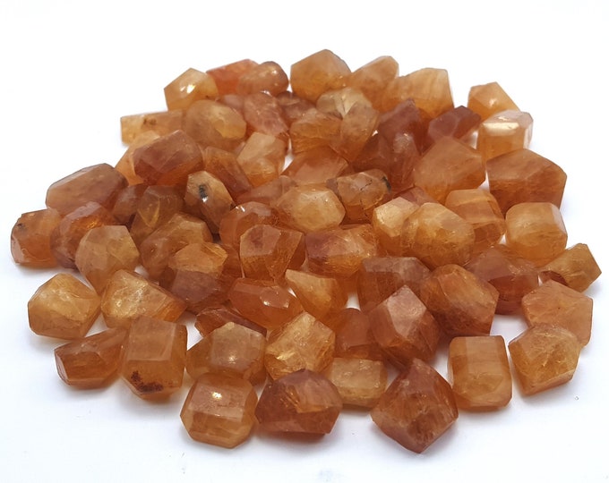 Red Color Beautiful Spessartine Garnet Faceted Tumbles 680 Grams