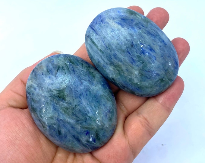 389g Kyanite Gemstone Palms, Kyanite Palms, Kyanite Palms, Kyanite Stone Palms, Kyanite, Kyanite Palm Stone, Kyanite Palm Stones