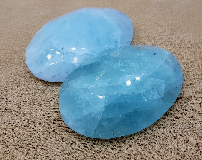 100% Natural Sky Blue Color Aquamarine Facet Palm Massage 2 Pieces 58 x 42 x 21 mm & 57 x 40 x 17 mm