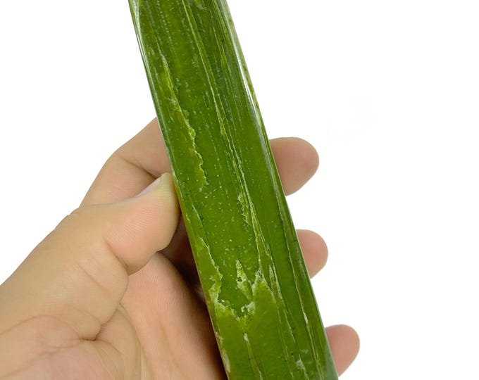 290 Grams Best Quality Green Tremolite Tower, Green Tremolite Stone Tower, Tremolite Obelisk, Green Tremolite, Tremolite, Tremolite Point