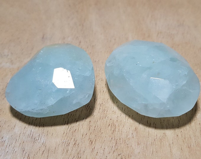 103 Grams Beautiful Sky Blue Facet Aquamarine Heart,Palm