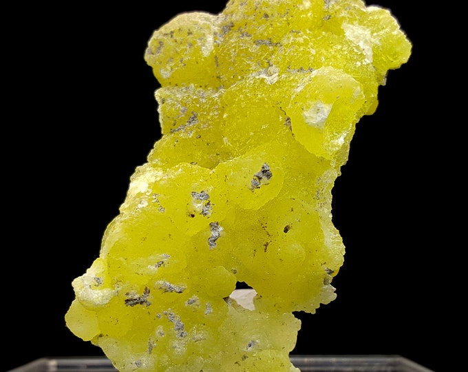 345 Carats Top Quality Stunning Brucite Lemon Yellow  Color Specimen
