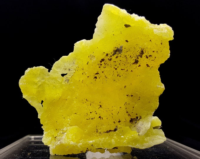 48 Grams Top Quality Stunning Brucite Lemon Yellow  Color Specimen/Brucite Specimen/Brucite Yellow/Brucite Natural/Brucite Pakistan