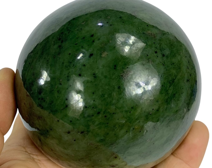 Beautiful Green Nephrite Jade Sphere, Nephrite Jade Sphere, Nephrite Jade Ball, Nephrite Crystal Sphere, Green Nephrite Ball 1.2 K g