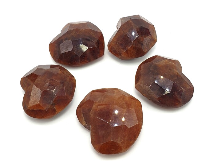 Lustrous Beautiful Red Color Spessartine Garnet Facet Hearts 900 Carats