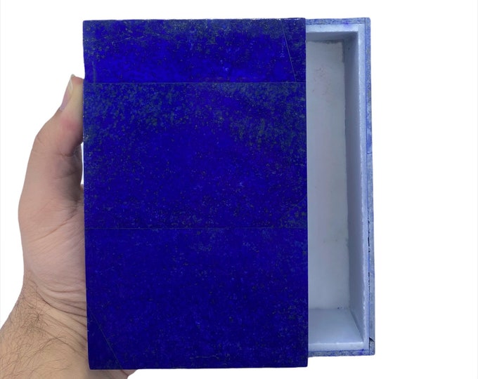 Beautiful Lapis Lazuli Box 781 Grams