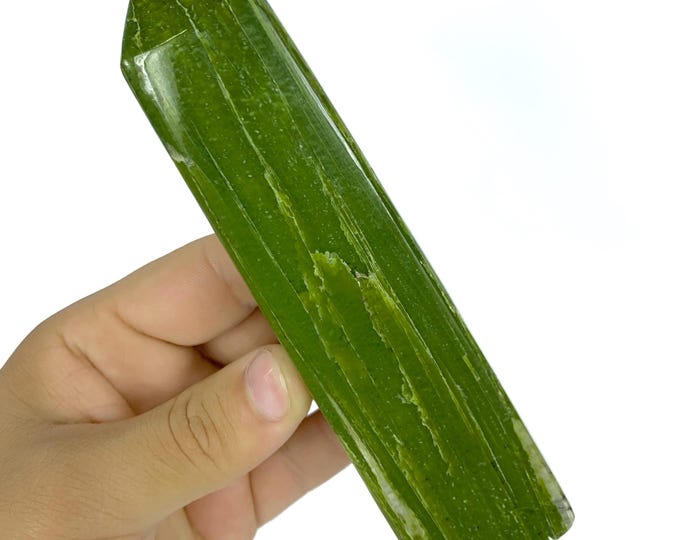 449 Grams Best Quality Green Tremolite Tower, Green Tremolite Stone Tower, Tremolite Obelisk, Green Tremolite, Tremolite, Tremolite Point