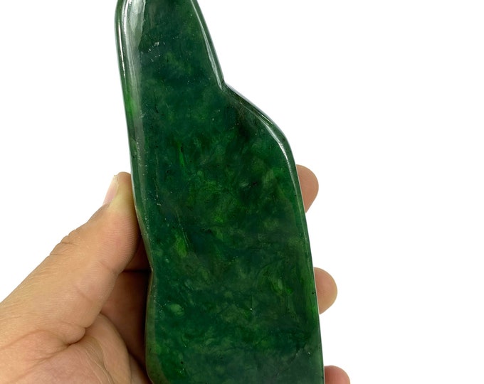 Best Parrot Green Nephrite Jade Free Form, Nephrite Jade Free Form, Nephrite Jade Display, Nephrite, Nephrite Jade, Jade Stone, Jade, 548g