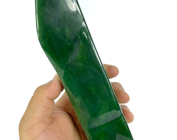 795g Best Quality Green Nephrite Jade Free Form, Nephrite Jade Free Form, Nephrite Jade Display, Nephrite, Nephrite Jade, Jade Free Form