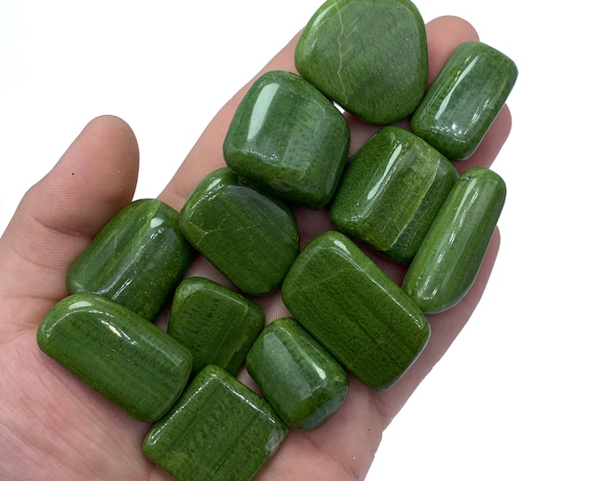 Top Quality Green Color Tremolite Tumbles, Green Tremolite, Tremolite Tumbles, Green Tumbles, Tremolite, Tremolite, Tumbles Stone