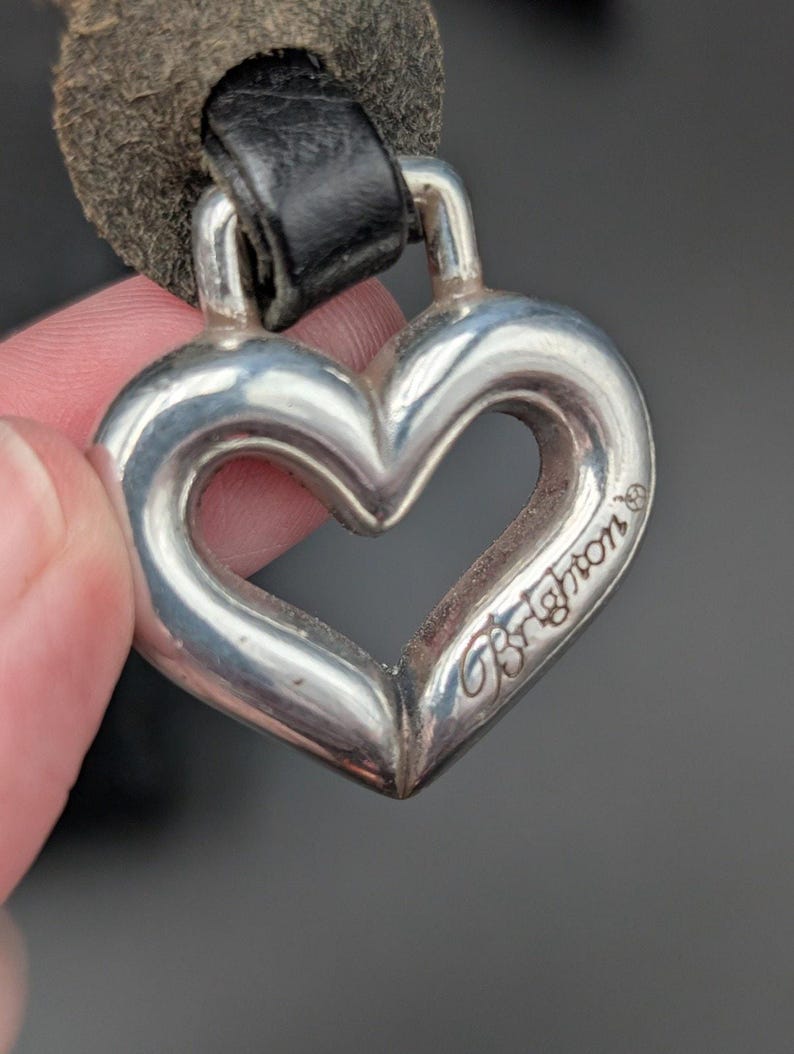 Brighton Leather Shoulder Bag Womens Black Brown Pebbled Heart Grommet Charm image 12