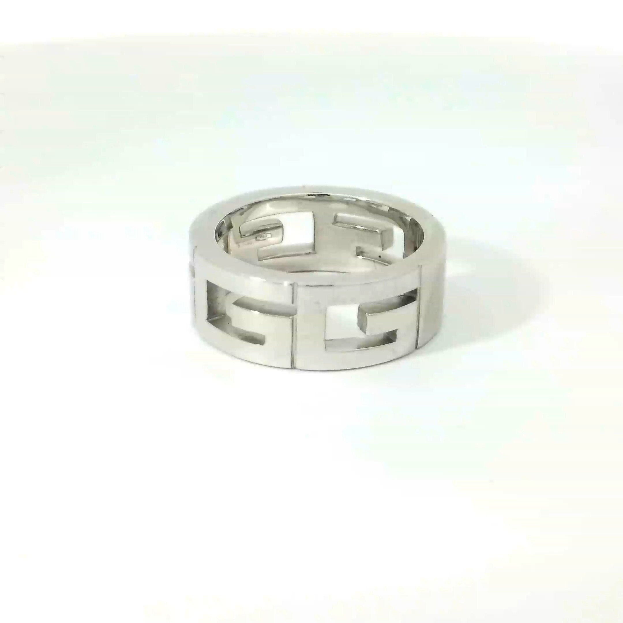 White gold gucci ring mens discount
