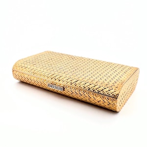 Van Cleef & Arpels NY 18K Yellow Gold and White Diamond Case Compact Gold Makeup Box image 2