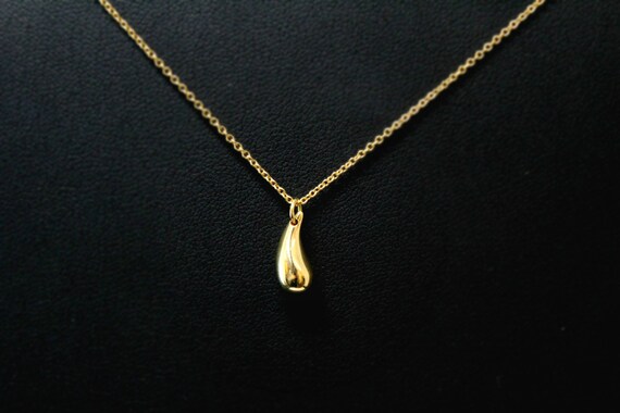 tiffany elsa peretti teardrop necklace