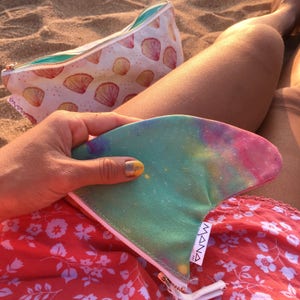 Green Surfboard Fin Coin Purse