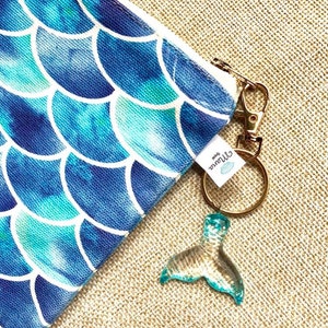 Aqua Mermaid Tail Kechain
