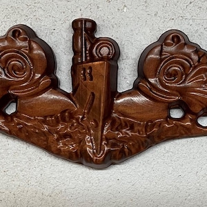 Solid Wood Expeditionary Warfare Specialist Pin - Etsy 日本