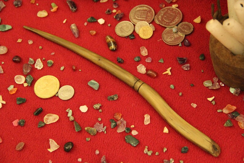 Cosplay. Hand carved wooden wand Fantastic Beasts style 11 38th Harry Potter