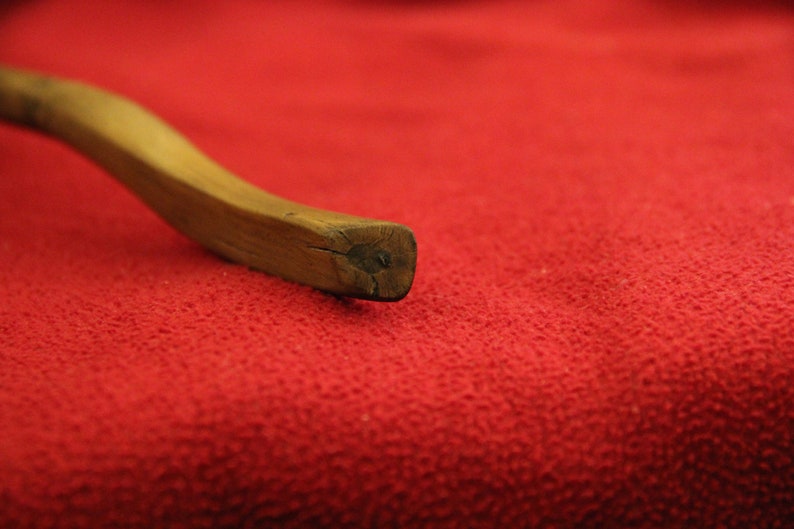 Cosplay. Hand carved wooden wand Fantastic Beasts style 11 38th Harry Potter