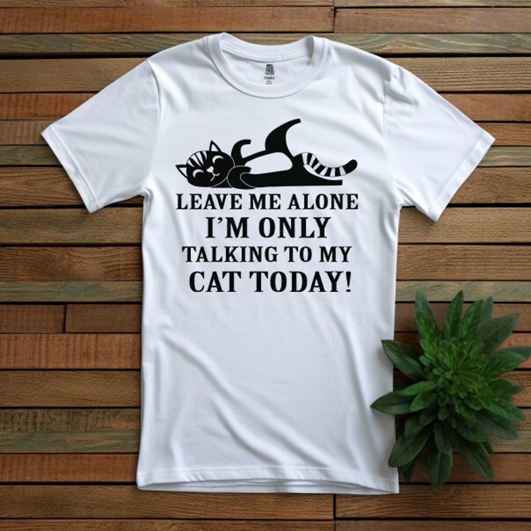T-shirt Donna 'Leave Me Alone I'm Only Speaking To My Sheep' - Cotone, Giorno