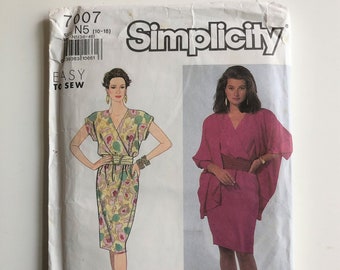 Simplicity sewing pattern 7007 Misses' dresses and cocoon jacket Sizes 6 to 14