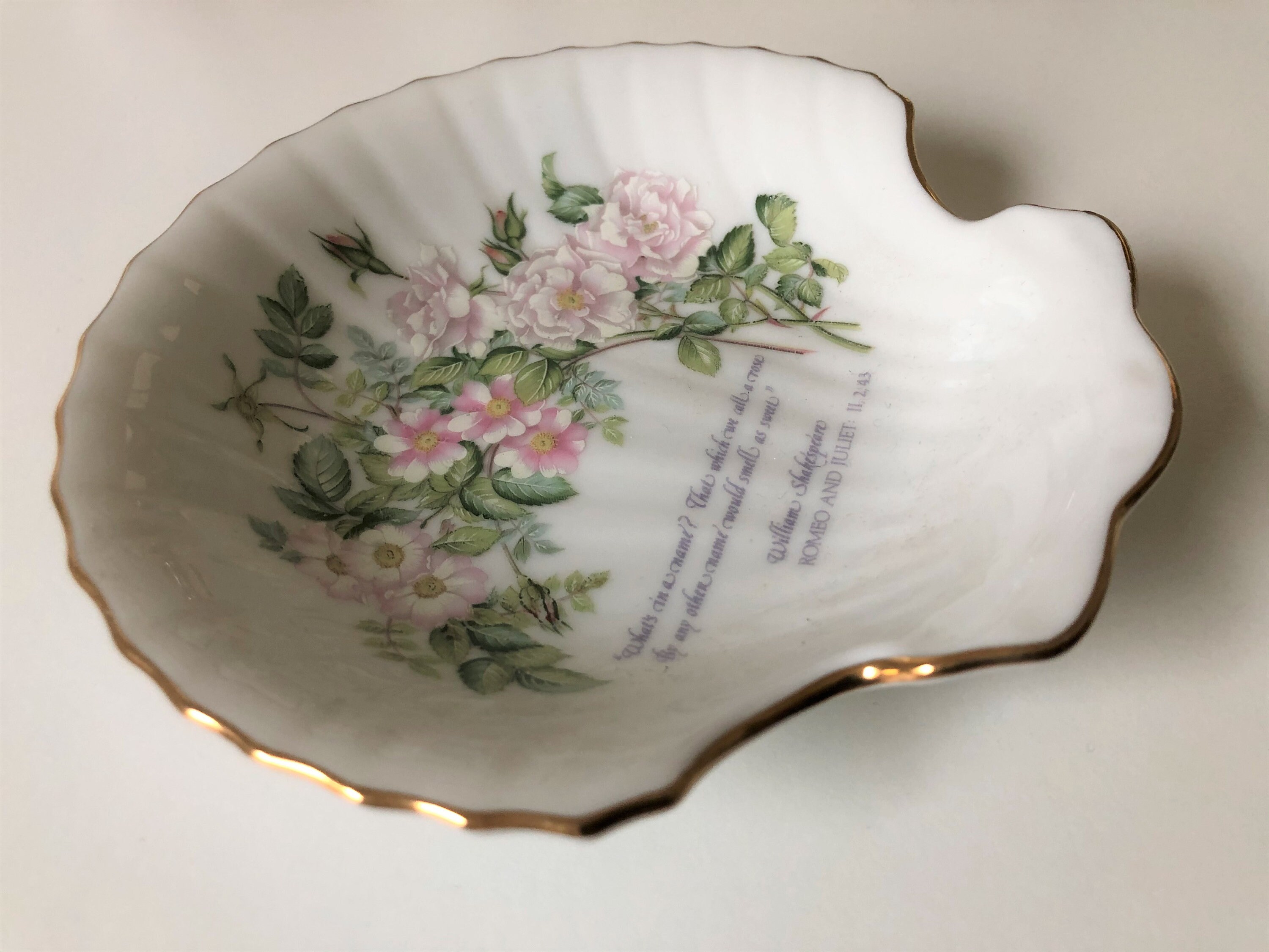 Shell Shaped Trinket Dish With Romeo And Juliet Quote By Saji Etsy