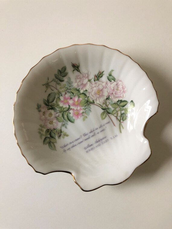 Shell Shaped Trinket Dish With Romeo And Juliet Quote By Saji Etsy