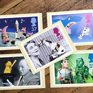 Stars aus dem Small Screen Postkarten Set, PQQ-Karten der Briefmarken Muffin the Mule, Sooty, Stingray, The Clangers und Disordermouse