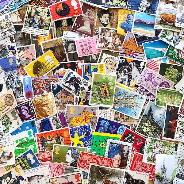 GB Pack 100 British postage stamps all different vintage commemoratives, for junk journals and scrapbooks, mixed media collage and decoupage