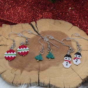 Lakota Sioux Beaded Christmas Earrings: Native American Brick Stitch Snowmen Ornaments Trees [NH-302] [NH-304]