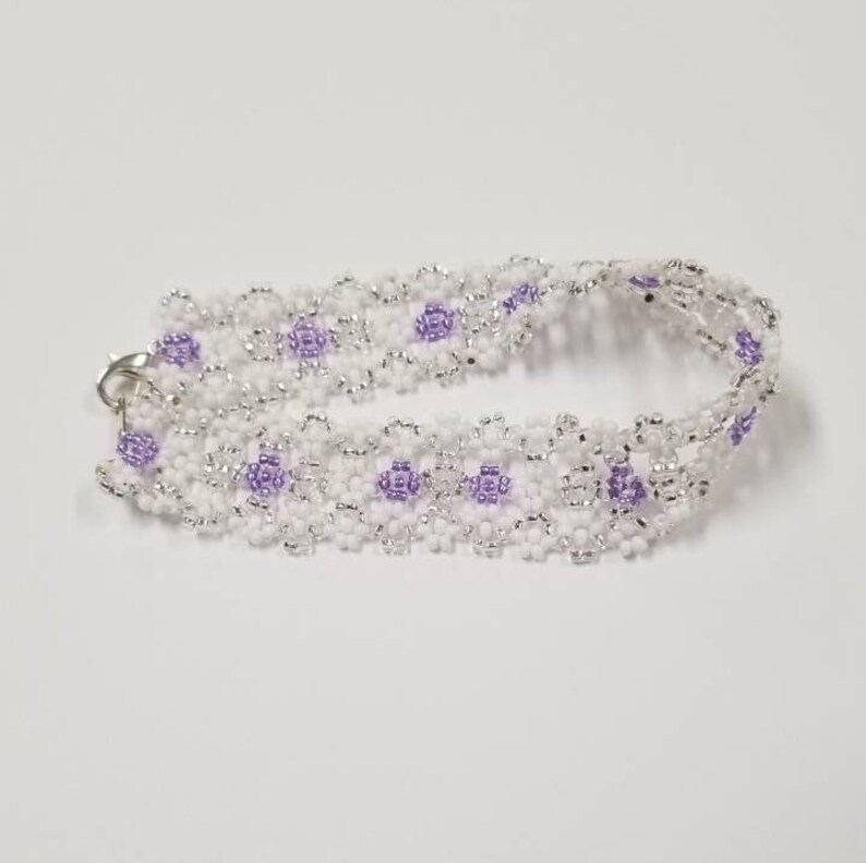 Lakota Sioux Daisy chain Beadwork Silver and Purple Bracelet TH-261 8 length Wedding Lace in White