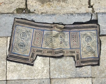 Vintage Hmong fabric roll 958A