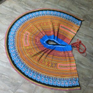 Vintage Tribal Flower Hmong embroidered cotton woolen women skirt